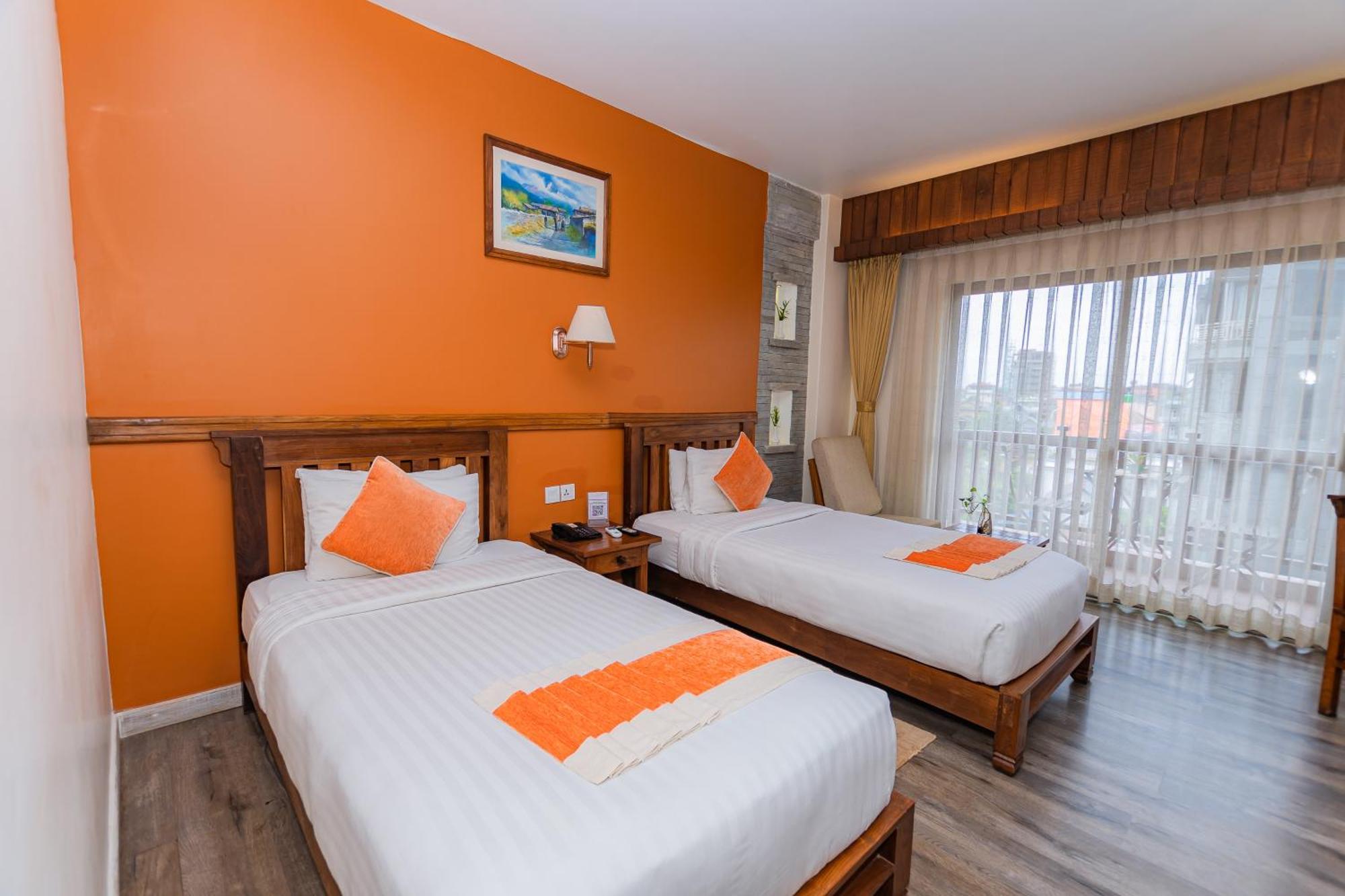 Pokhara Batika Ξενοδοχείο Εξωτερικό φωτογραφία