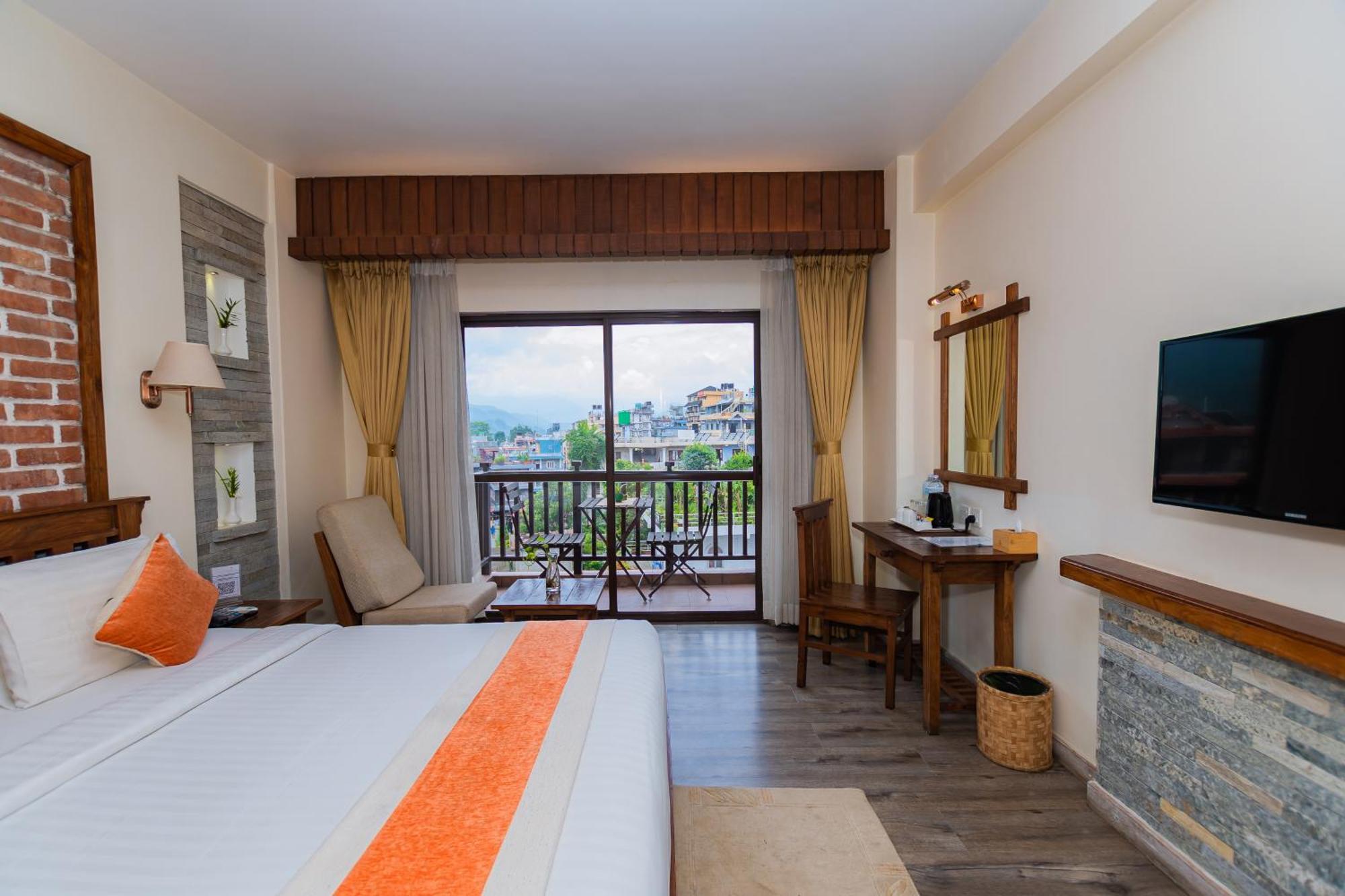 Pokhara Batika Ξενοδοχείο Εξωτερικό φωτογραφία