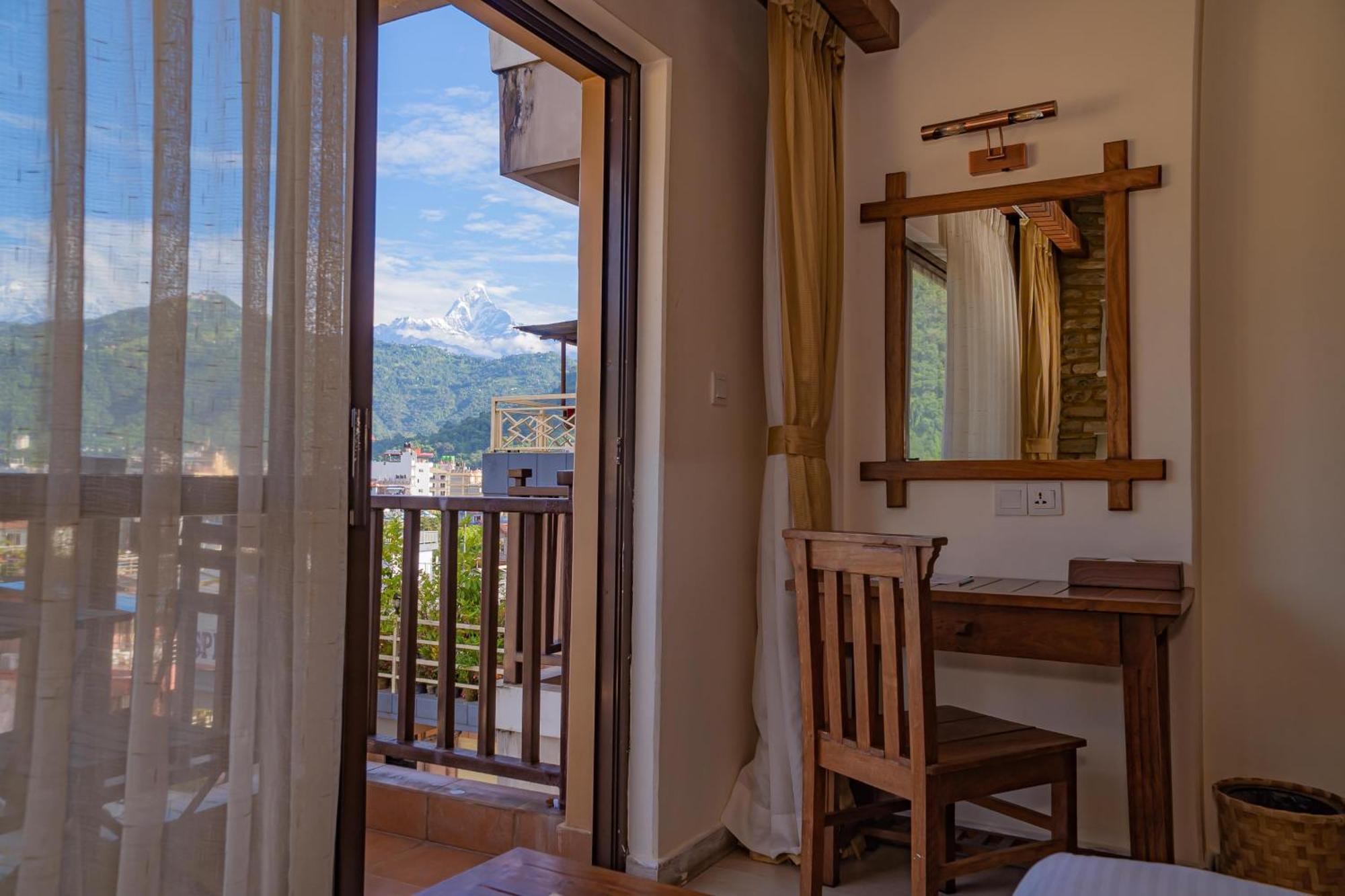 Pokhara Batika Ξενοδοχείο Εξωτερικό φωτογραφία