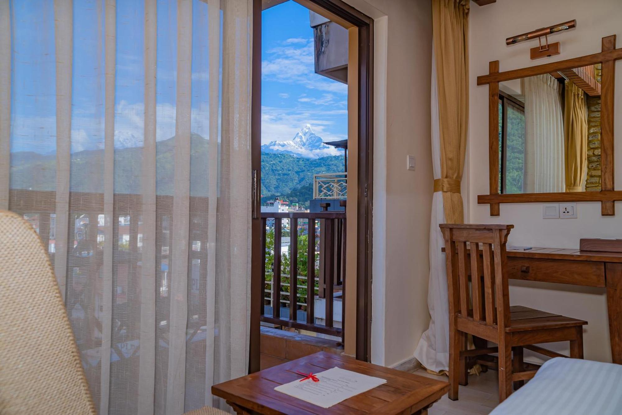 Pokhara Batika Ξενοδοχείο Εξωτερικό φωτογραφία