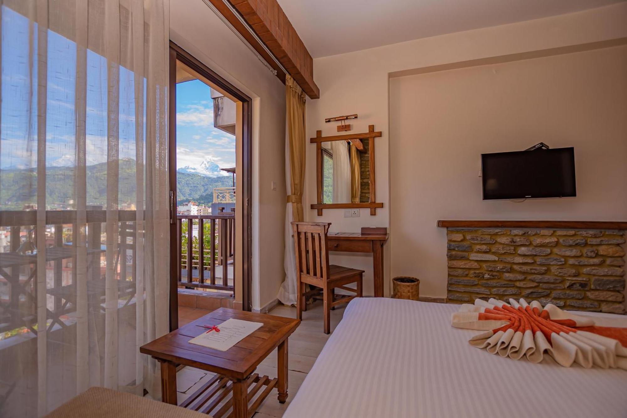 Pokhara Batika Ξενοδοχείο Εξωτερικό φωτογραφία